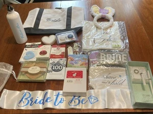 Bridal Shower/wedding Gifts Assortment - Picture 1 of 9