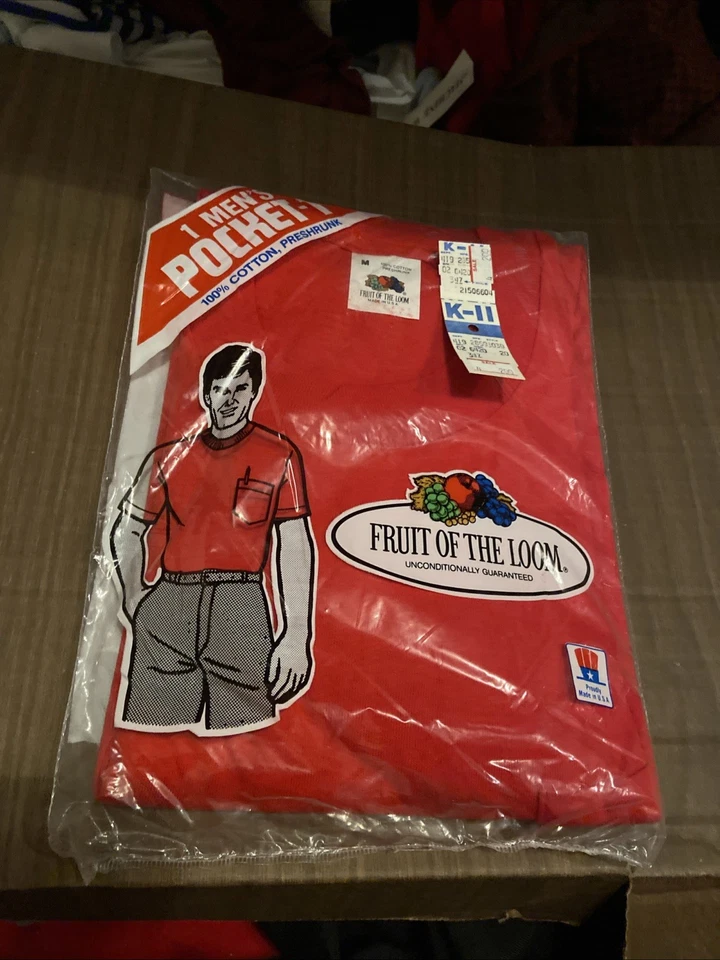 x1 Camiseta Vintage Fruit Of The Loom Bolsillo Puntada Única Roja Mediana (3078) Foto 1 de 1