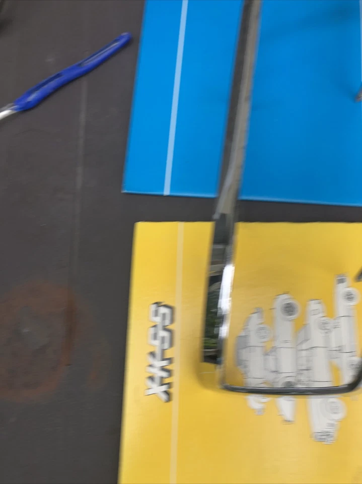 Luz trasera lateral derecha cromada para Mercedes W113 230sl, 250sl y 280sl Pagoda. Foto 1 de 2