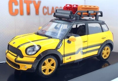Motor Max 1/24 Scale Diecast 79752 - Mini Cooper S Countryman - Yellow - Image 1 of 4