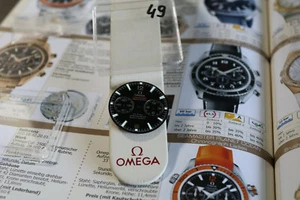 Cronógrafo Omega Seamaster Professional 600 m 100 % genuino esfera negra - Imagen 1 de 3