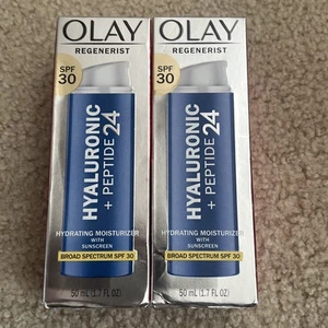 Olay Regenerist LSF 30 Hyaluron + Peptide 24 50ml Hydrate Moisturizer 03/2025 - Bild 1 von 1
