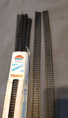 Vintage HO Model Power 6pcs 36" Curvable Brass Superflex, 18 feet  - Image 1 of 4