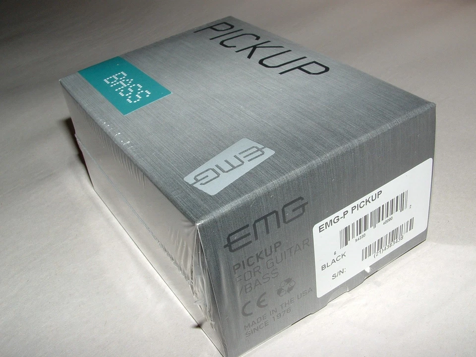 Активные басовые звукосниматели EMG P (черные) новые с гарантией - Изображение 1 из 1
