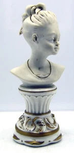 CAPODIMONTE BUSTO DONNA IN PORCELLANA FIRMATO VOLTA CM.13 - Bild 1 von 3