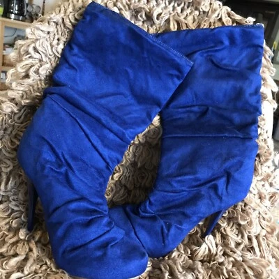 BOTAS ALTAS DE GAMUZA SINTÉTICA AZUL REAL MICHAEL ANTONIO TALLA 9M. Descuento envío Foto 1 de 4