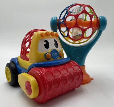 Rodillo de vapor Oball juguete Go pinza y juguete de aprendizaje lote de 2 divertidos camiones de volteo para niños pequeños Foto 1 de 4