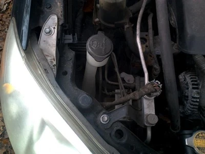 Depósito de lavado con limpiaparabrisas trasero Canada Market se adapta 03-08 MATRIX 3241108 Foto 1 de 2