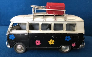 Modell Model Volkswagen VW Bus Bulli Blech Deko Handmade Hippie Flower Power - Bild 1 von 7