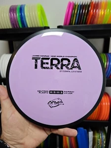 MVP NEUTRON TERRA Conrad 174g disc golf driver - Picture 1 of 3