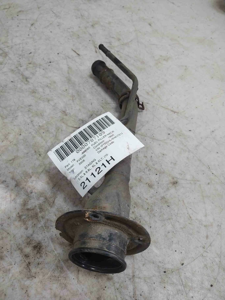 Ford Econoline E150 E250 E350 2006 2007 cuello de llenado de combustible OEM 5C2Z9034AA Foto 1 de 2