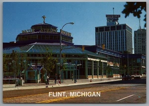 Flint Michigan Water Street Pavilion Genesee Bank 4x6 Continental Postcard - Picture 1 of 2