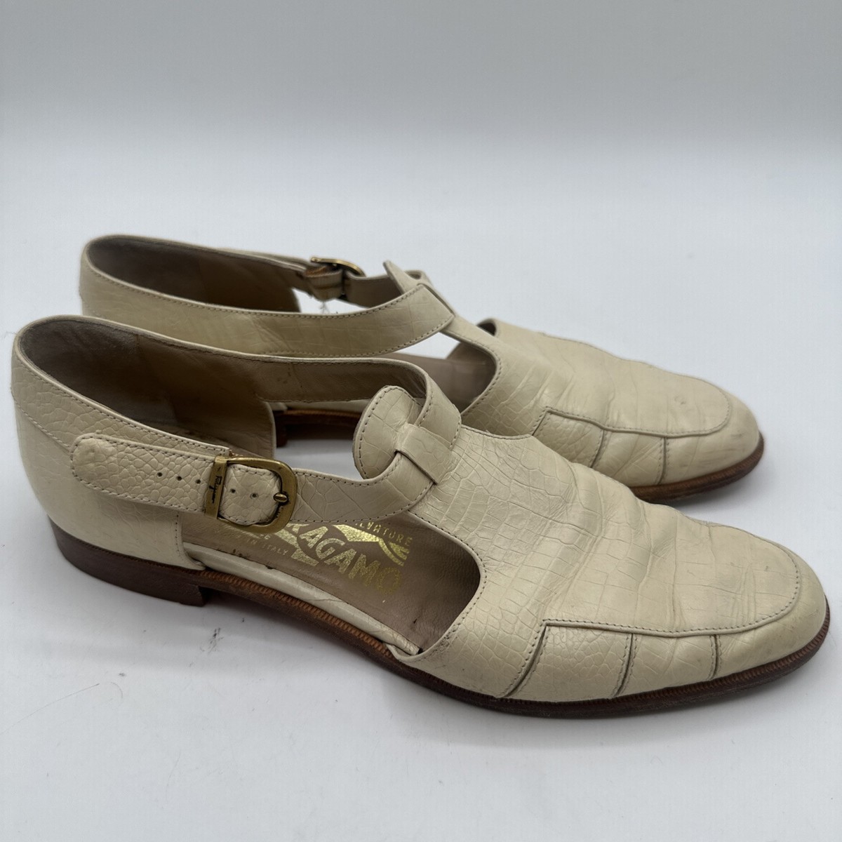 Salvatore Ferragamo White Sandals for Women for sale | eBay Salvatore Ferragamo White Sandals for Women for sale | eBay