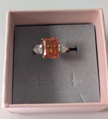 Sterling Silver Cocktail Ring with orange/amber Stone Used 925 - Image 1 of 4