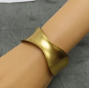 Brazalete Chico's Vintage Brazalete Dorado Bisagras Anchas Joyería Distintiva 714c - Imagen 1 de 11