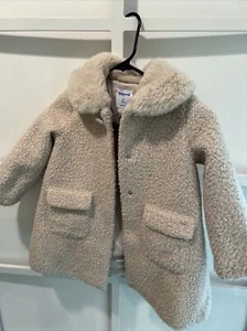 Mayoral wool coat with faux fir collar. Girls size 4. Designed in Spain. - Picture 1 of 7