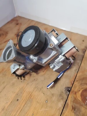 Válvula de gas calentador de agua sin tanque Rheem ECO200PVN 05V081 V114J Foto 1 de 4