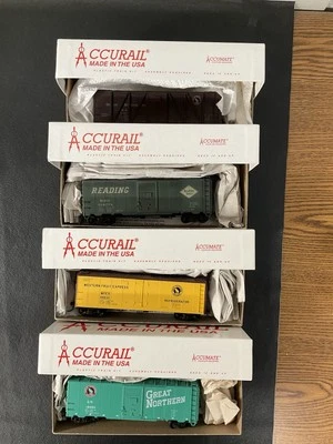4 Accurail HO Scale Cars Asst Roadnames GN With Kadee Scale Couplers Lot 9 - Image 1 of 4