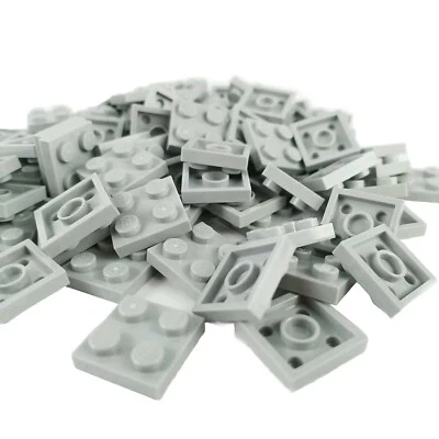100 Pieces LEGO® 2x2 Light Bluish Grey Four Stud Plates element 3022 MOC Lot - Image 1 of 3