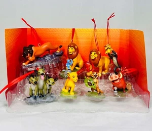 Disney König der Löwen 8-teiliges Weihnachtsschmuck individuelles Figurenset - Simba Scar Pumbaa - Bild 1 von 2