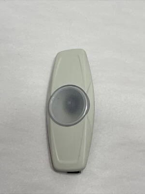 Luz de techo trasera Ford Focus 2012 cúpula central BM51-13776-FA Foto 1 de 4