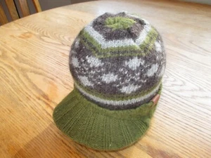 Life Is Good Knitted Child Size Small Hat Cap Visor Brim Boy Girl - Picture 1 of 4