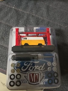 M2 Machines Model Kits 1965 Ford Econoline Delivery Van yellow/white R21 18-18 - Picture 1 of 2