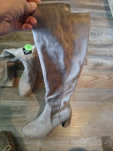 Liz Claiborne Overknee Stiefel 8w Taupe 1/4 Reißverschluss 2,5 Absatz Neu Lesen - Bild 1 von 10