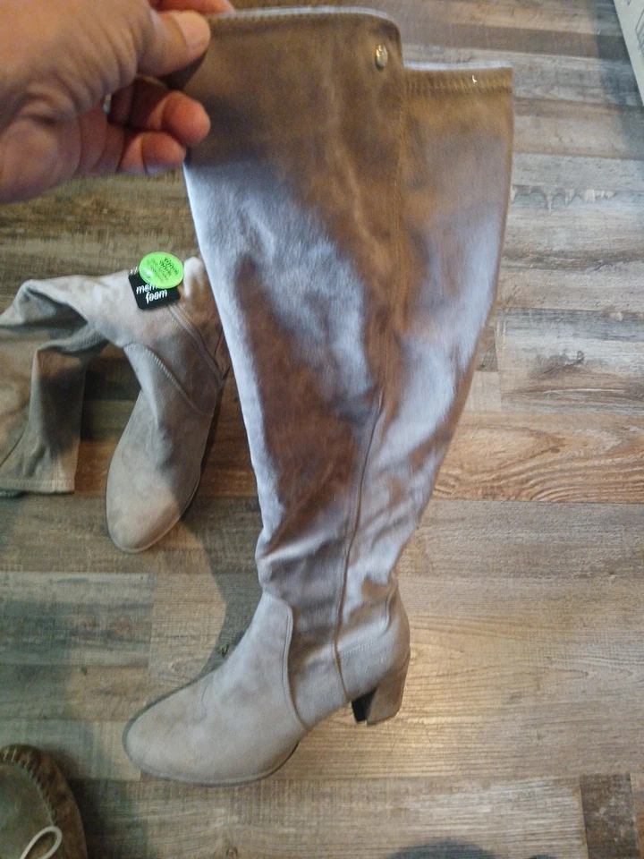 Liz Claiborne над колена ботинки 8w серо-коричневый 1/4 молнии 2,5 каблук новый читать - Изображение 1 из 4