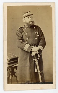 PHOTO CDV c.1860, un officier militaire médaille gradé képi SAVOIE - Imagen 1 de 2