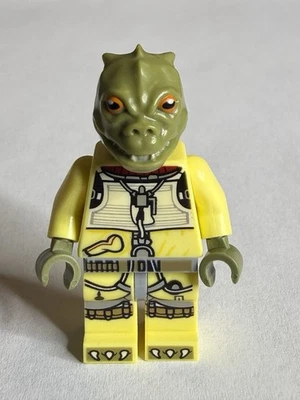 LEGO Star Wars Bossk Minifigure sw0828 Olive Green - 75167 - Image 1 of 4