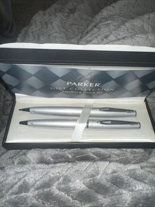Parker Pen & Pencil Gift Set VTG Silver 2003  Med Point 7M - Picture 1 of 6