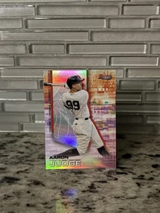 2021 Bowman's Best Refractor Aaron Judge #4 New York Yankees - Picture 1 of 3