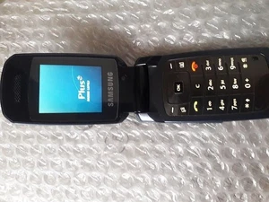 Samsung SGH J400 vintage mobile phone - Picture 1 of 10