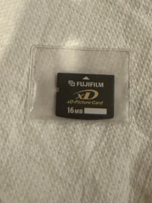 Fujifilm xD Picture Card 16MB MEGABYTE Camera Memory Card (Fits Olympus) - Image 1 of 2