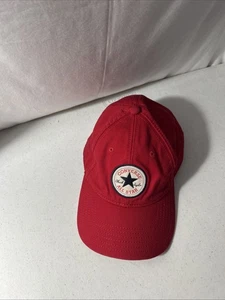 Sombrero rojo con correa ajustable Converse Chuck Taylor All Star - Imagen 1 de 5