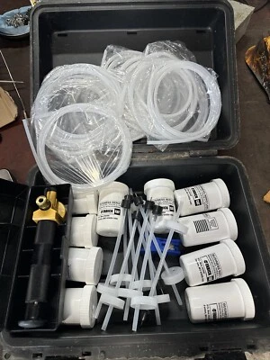 Caterpillar Oil Analysis Kit With Case Tubes & Accessories (sos)(10 Samples Kit) - Image 1 of 4