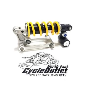 2008 08 09 10 GSXR600 GSXR750 OEM amortiguador trasero suspensión acoplamiento - Imagen 1 de 14