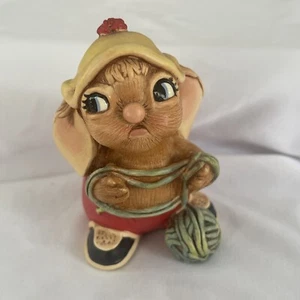 Pendelfin LITTLE HERO Family Circle Membership piece 2000 Bunny Rabbit Figure - Picture 1 of 8