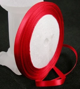 BOBINE de 22m RUBAN SATIN ROUGE 7mm perles scrap fimo création bijoux - Foto 1 di 2