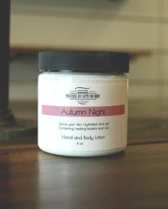 Autumn Night feuchtigkeitsspendende Hand- & Körperlotion 4 Unzen Größe. - Bild 1 von 2