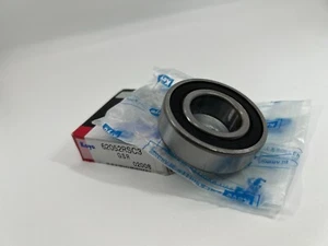 KOYO 6205-2RS / C3 2 RUBBER SHIELDED BALL BEARING 25mmx52mmx15mm NEW - Picture 1 of 3