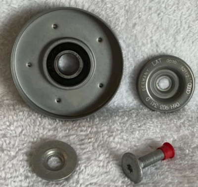 Polea loca genuina Audi S4 S5 RS5 SQ5 Sportback 3.0 2.9 para correa de alternador Foto 1 de 4