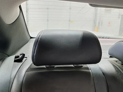 Rh Passenger Side Rear Rear Headrest 2014 Azera Sku#4206038 - Image 1 of 4