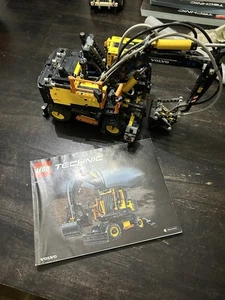 LEGO Technic 42053 Volvo EW160E Excavator Pneumatic System Built w/ Manual - Picture 1 of 4