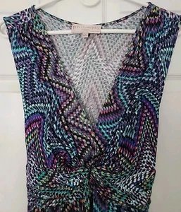 Neu ohne Etikett Gr. L Philosophy Maxikleid mit V-Ausschnitt, Twist-Front, mehrfarbiges Chevron-Muster - Bild 1 von 9