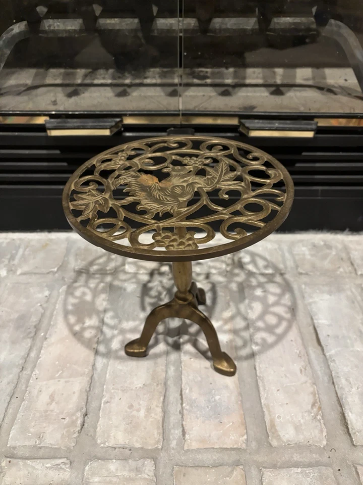 Soporte para plantas de latón pequeño diseño ardilla vintage, soporte de 3 patas Foto 1 de 4