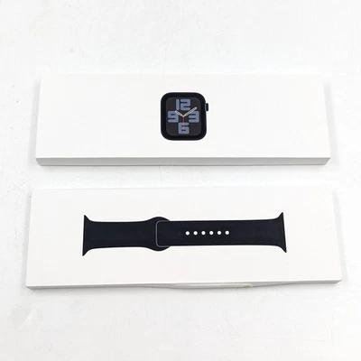 Apple Watch SE 2 40mm A2722 | Midnight Aluminum W/ Sport Band | GPS ONLY - Image 1 of 4