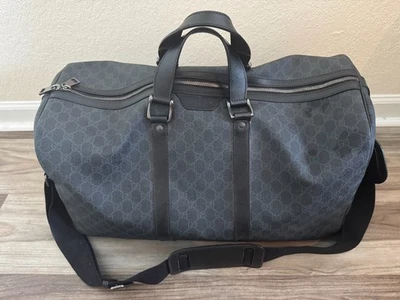 Gucci Supreme pattern duffle bag - Image 1 of 4