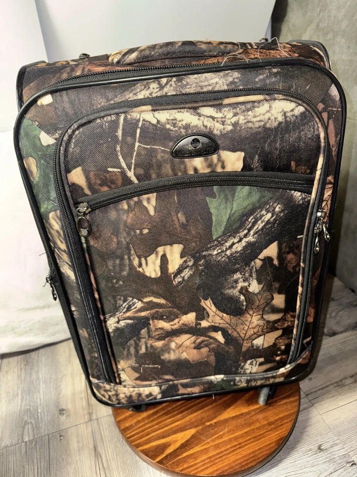 "Bolsa de viaje American Flyer camuflada marrón equipaje de mano ruedas giratorias de 20x14x8""" Foto 1 de 4